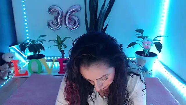 Customizable and immersive: Energize your taste buds and checkout our delicious choice of amateur cams liveshows with excited livestreamers getting their sweet physiques pounded with their beloved vibrating toys.