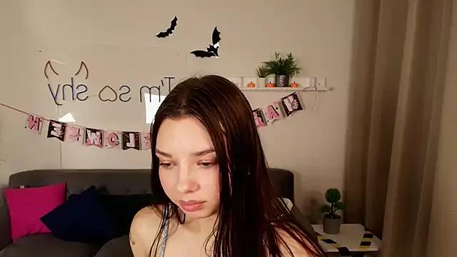 Customizable and immersive: Energize your taste buds and checkout our delicious choice of amateur cams liveshows with excited livestreamers getting their sweet physiques pounded with their beloved vibrating toys.