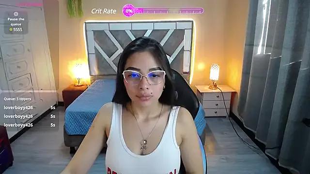 Customizable and immersive: Energize your taste buds and checkout our delicious choice of amateur cams liveshows with excited livestreamers getting their sweet physiques pounded with their beloved vibrating toys.