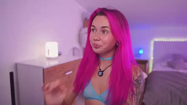 Customizable and immersive: Energize your taste buds and checkout our delicious choice of amateur cams liveshows with excited livestreamers getting their sweet physiques pounded with their beloved vibrating toys.