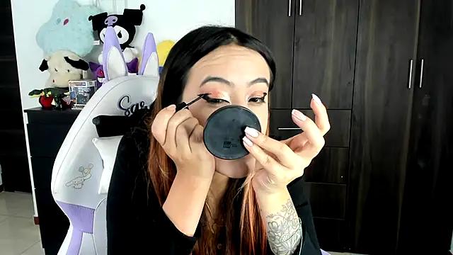 Customizable and immersive: Energize your taste buds and checkout our delicious choice of amateur cams liveshows with excited livestreamers getting their sweet physiques pounded with their beloved vibrating toys.
