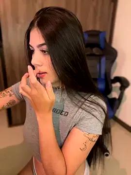 Customizable and immersive: Energize your taste buds and checkout our delicious choice of amateur cams liveshows with excited livestreamers getting their sweet physiques pounded with their beloved vibrating toys.