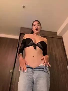Sarasanders_4 from StripChat is Freechat