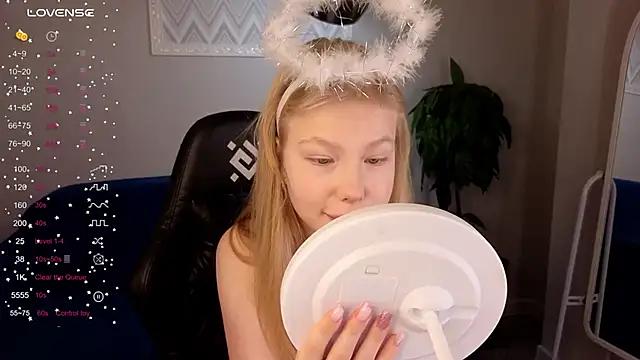 Sarra_Cooper from StripChat