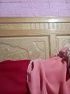 Sasa-squirt from StripChat is Freechat