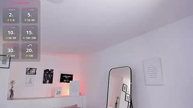 Customizable and immersive: Energize your taste buds and checkout our delicious choice of amateur cams liveshows with excited livestreamers getting their sweet physiques pounded with their beloved vibrating toys.