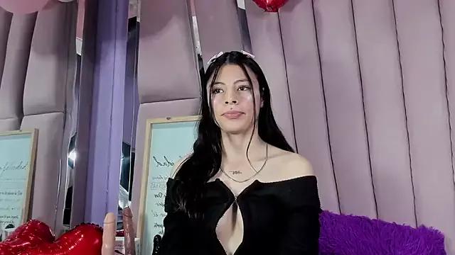 Customizable and immersive: Energize your taste buds and checkout our delicious choice of amateur cams liveshows with excited livestreamers getting their sweet physiques pounded with their beloved vibrating toys.