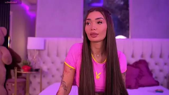 Customizable and immersive: Energize your taste buds and checkout our delicious choice of amateur cams liveshows with excited livestreamers getting their sweet physiques pounded with their beloved vibrating toys.