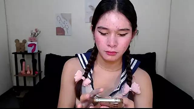 Customizable and immersive: Energize your taste buds and checkout our delicious choice of amateur cams liveshows with excited livestreamers getting their sweet physiques pounded with their beloved vibrating toys.