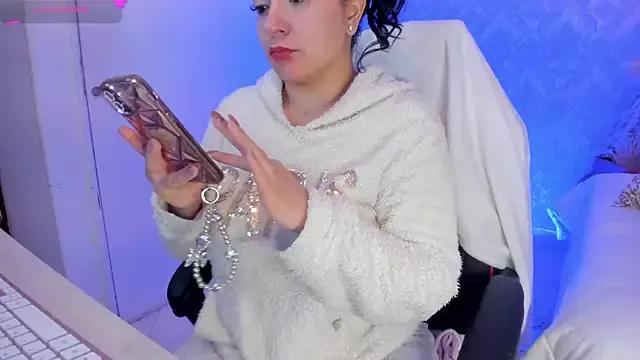 Customizable and immersive: Energize your taste buds and checkout our delicious choice of amateur cams liveshows with excited livestreamers getting their sweet physiques pounded with their beloved vibrating toys.