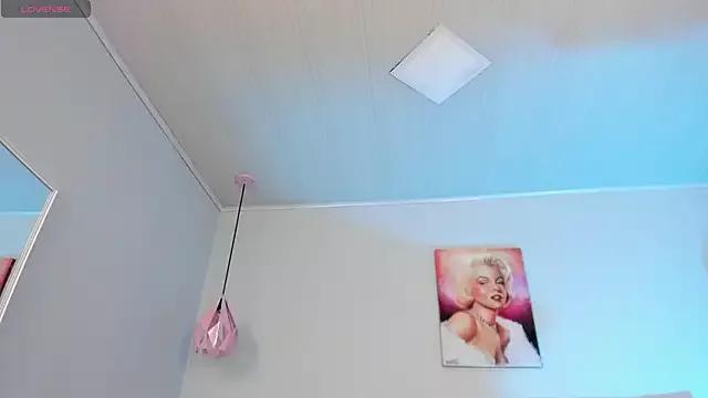 ScarletGV from StripChat is Freechat