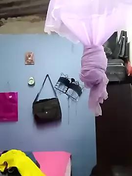 Scarleth_horny from StripChat is Freechat
