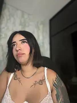 Scarlett-LS from StripChat is Freechat