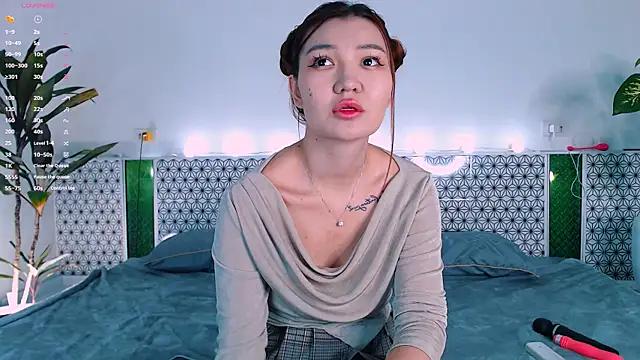 Customizable and immersive: Energize your taste buds and checkout our delicious choice of amateur cams liveshows with excited livestreamers getting their sweet physiques pounded with their beloved vibrating toys.