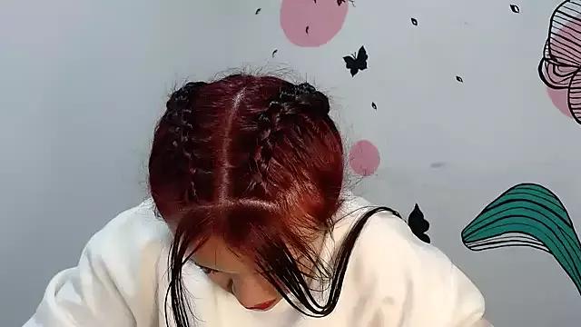 Scarlett_Rosse_ from StripChat is Freechat