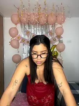 scarlettbless from StripChat is Freechat
