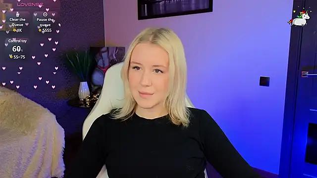 Selenatrend from StripChat
