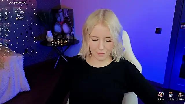 Selenatrend from StripChat