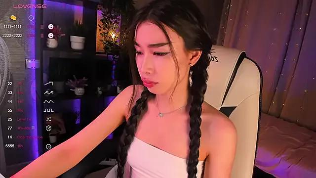 Customizable and immersive: Energize your taste buds and checkout our delicious choice of amateur cams liveshows with excited livestreamers getting their sweet physiques pounded with their beloved vibrating toys.