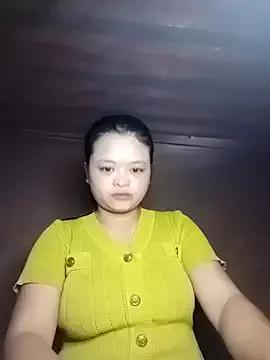 Serena-121 from StripChat is Freechat