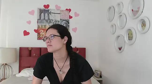 SereneDavos from StripChat