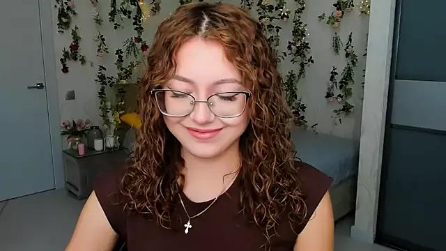 Customizable and immersive: Energize your taste buds and checkout our delicious choice of amateur cams liveshows with excited livestreamers getting their sweet physiques pounded with their beloved vibrating toys.