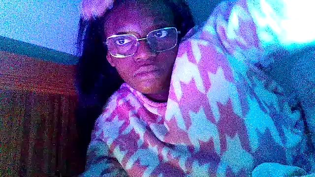 SexyGemBeautyX from StripChat is Freechat