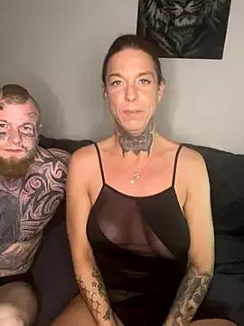 SexyInkedMiilfxx from StripChat is Freechat