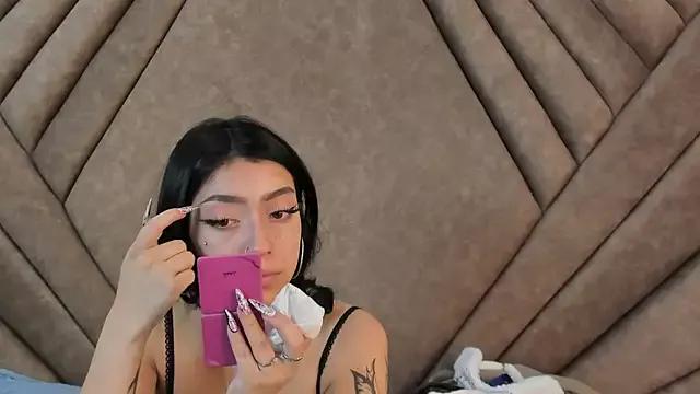 Customizable and immersive: Energize your taste buds and checkout our delicious choice of amateur cams liveshows with excited livestreamers getting their sweet physiques pounded with their beloved vibrating toys.