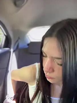 ShannonShanny from StripChat is Freechat
