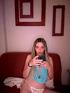 Customizable and immersive: Energize your taste buds and checkout our delicious choice of amateur cams liveshows with excited livestreamers getting their sweet physiques pounded with their beloved vibrating toys.