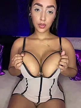 Customizable and immersive: Energize your taste buds and checkout our delicious choice of amateur cams liveshows with excited livestreamers getting their sweet physiques pounded with their beloved vibrating toys.