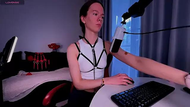 Customizable and immersive: Energize your taste buds and checkout our delicious choice of amateur cams liveshows with excited livestreamers getting their sweet physiques pounded with their beloved vibrating toys.