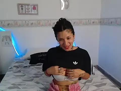 Customizable and immersive: Energize your taste buds and checkout our delicious choice of amateur cams liveshows with excited livestreamers getting their sweet physiques pounded with their beloved vibrating toys.