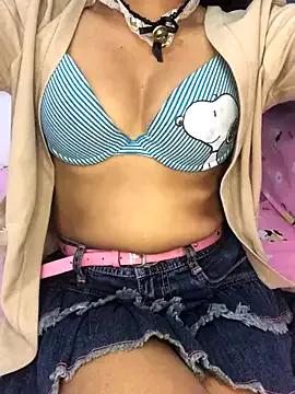 Shelas_room_official from StripChat is Freechat