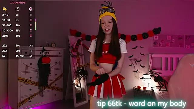 Customizable and immersive: Energize your taste buds and checkout our delicious choice of amateur cams liveshows with excited livestreamers getting their sweet physiques pounded with their beloved vibrating toys.