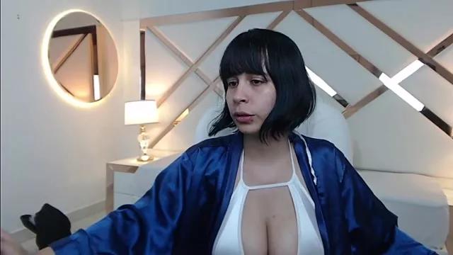 Customizable and immersive: Energize your taste buds and checkout our delicious choice of amateur cams liveshows with excited livestreamers getting their sweet physiques pounded with their beloved vibrating toys.