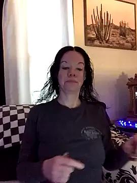 SidneyRaee from StripChat is Freechat