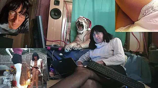 Customizable and immersive: Energize your taste buds and checkout our delicious choice of amateur cams liveshows with excited livestreamers getting their sweet physiques pounded with their beloved vibrating toys.