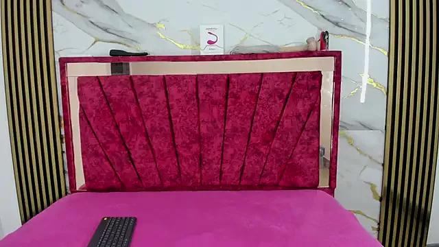 Customizable and immersive: Energize your taste buds and checkout our delicious choice of amateur cams liveshows with excited livestreamers getting their sweet physiques pounded with their beloved vibrating toys.