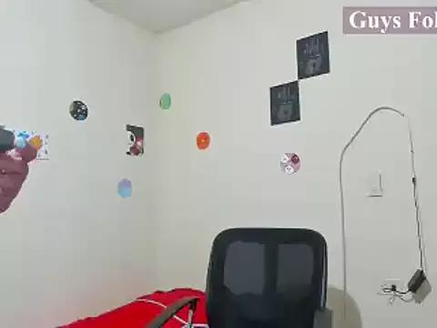 SkyandIsland from StripChat is Freechat