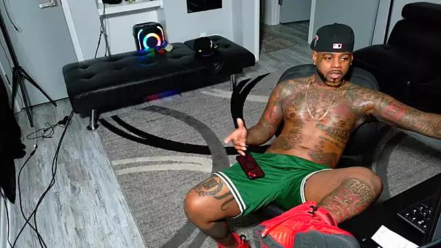 Photos of SLANGONDEMHOES from StripChat is Freechat