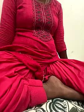 Slim_pussy from StripChat is Freechat