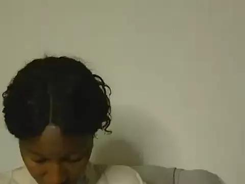 sluttylaura21 from StripChat is Freechat