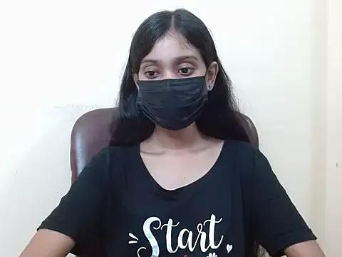 smallcuute from StripChat is Freechat