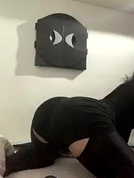 sofia_esclava from StripChat is Freechat