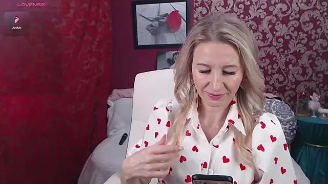 Customizable and immersive: Energize your taste buds and checkout our delicious choice of amateur cams liveshows with excited livestreamers getting their sweet physiques pounded with their beloved vibrating toys.