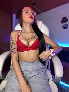 Customizable and immersive: Energize your taste buds and checkout our delicious choice of amateur cams liveshows with excited livestreamers getting their sweet physiques pounded with their beloved vibrating toys.