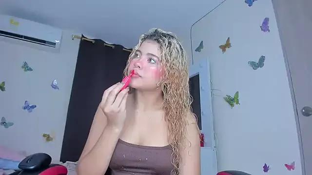 Customizable and immersive: Energize your taste buds and checkout our delicious choice of amateur cams liveshows with excited livestreamers getting their sweet physiques pounded with their beloved vibrating toys.