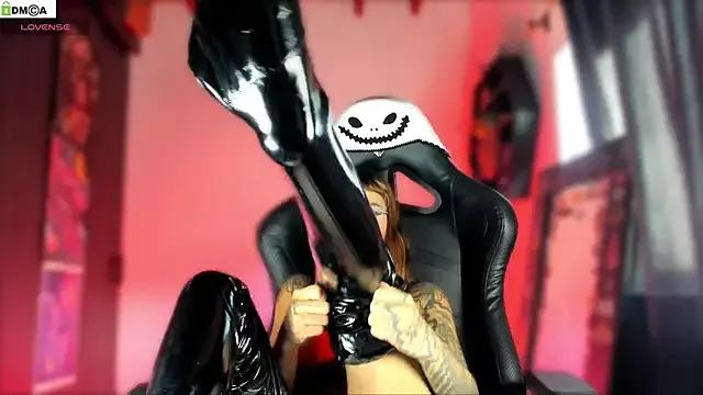 Customizable and immersive: Energize your taste buds and checkout our delicious choice of amateur cams liveshows with excited livestreamers getting their sweet physiques pounded with their beloved vibrating toys.